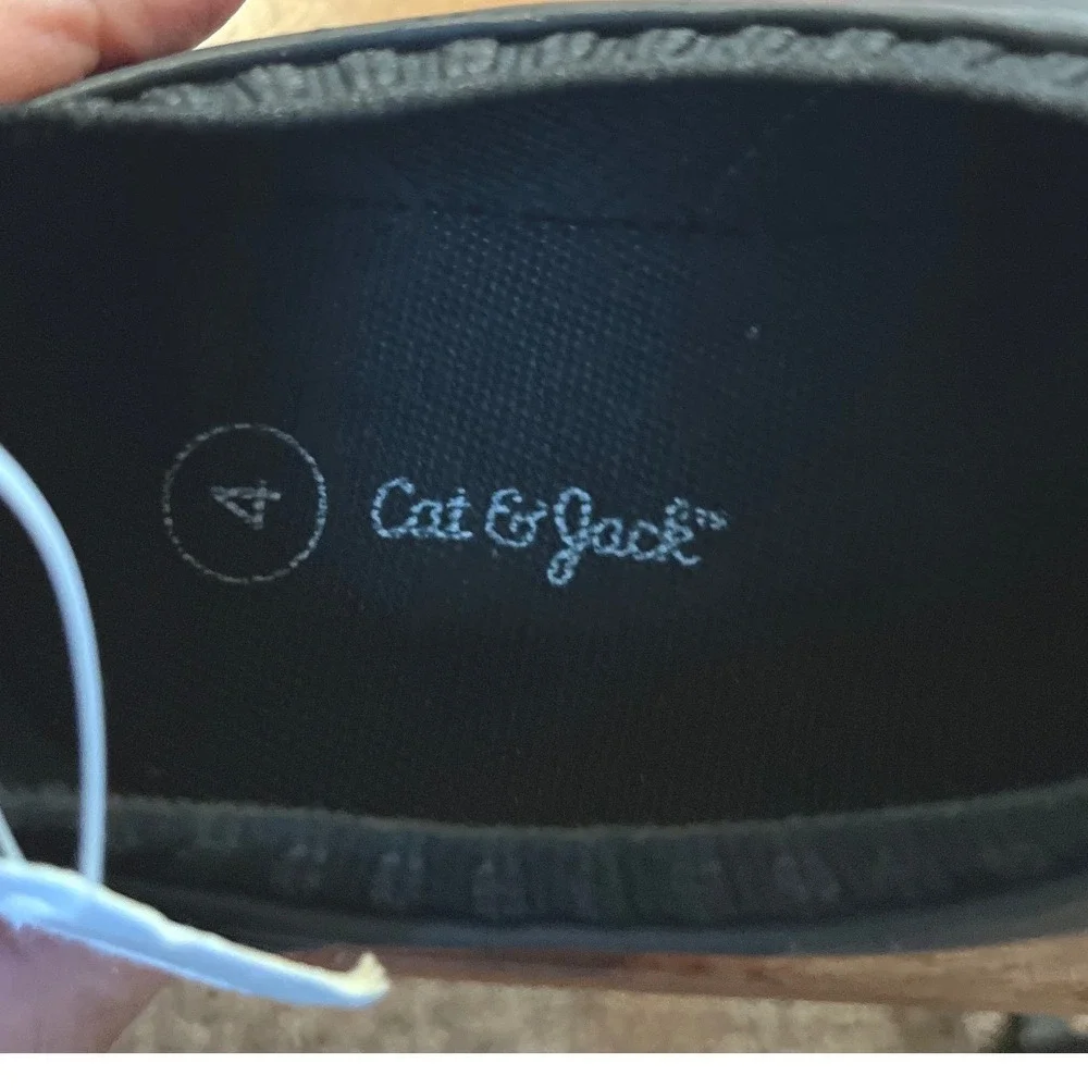 Cat & Jack Kids Black Knit Hybrid Dress Oxford Sneakers‎ Size 4  (Big boy) NEW